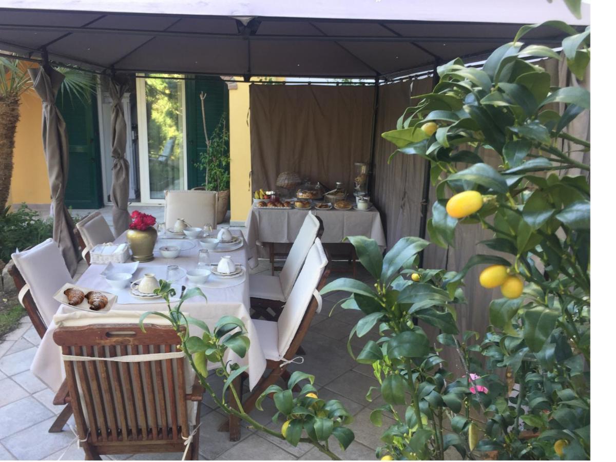 L'Acacia B&B Пиетра Лигуре Екстериор снимка