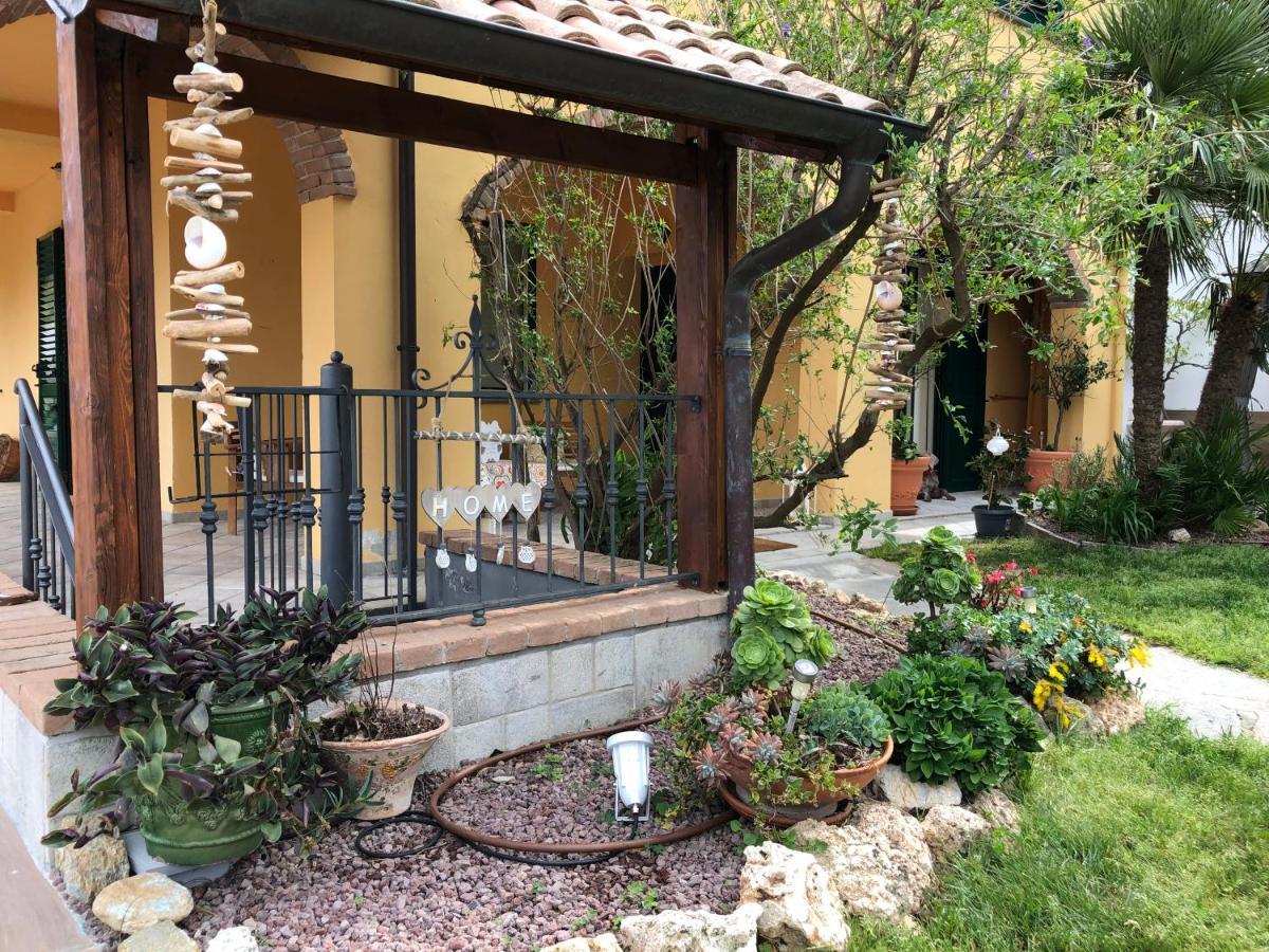 L'Acacia B&B Пиетра Лигуре Екстериор снимка