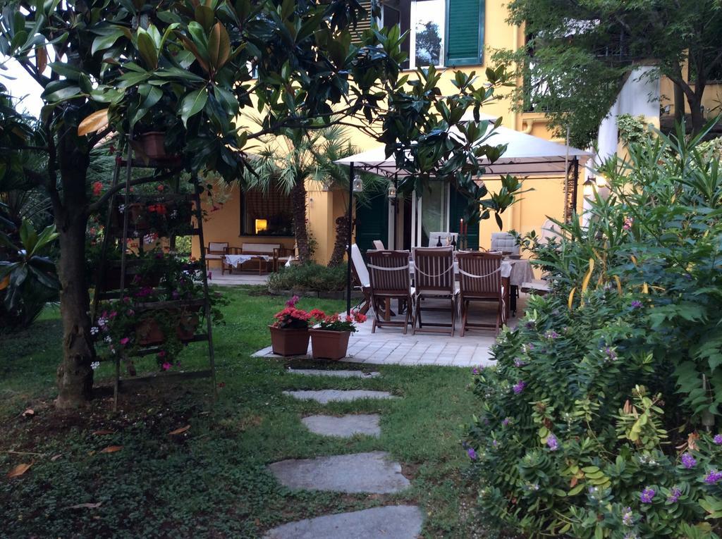 L'Acacia B&B Пиетра Лигуре Екстериор снимка