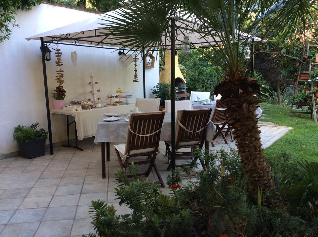 L'Acacia B&B Пиетра Лигуре Екстериор снимка