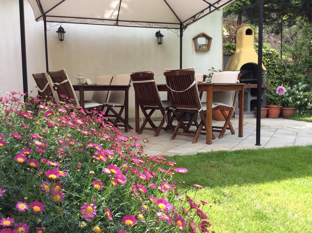 L'Acacia B&B Пиетра Лигуре Екстериор снимка
