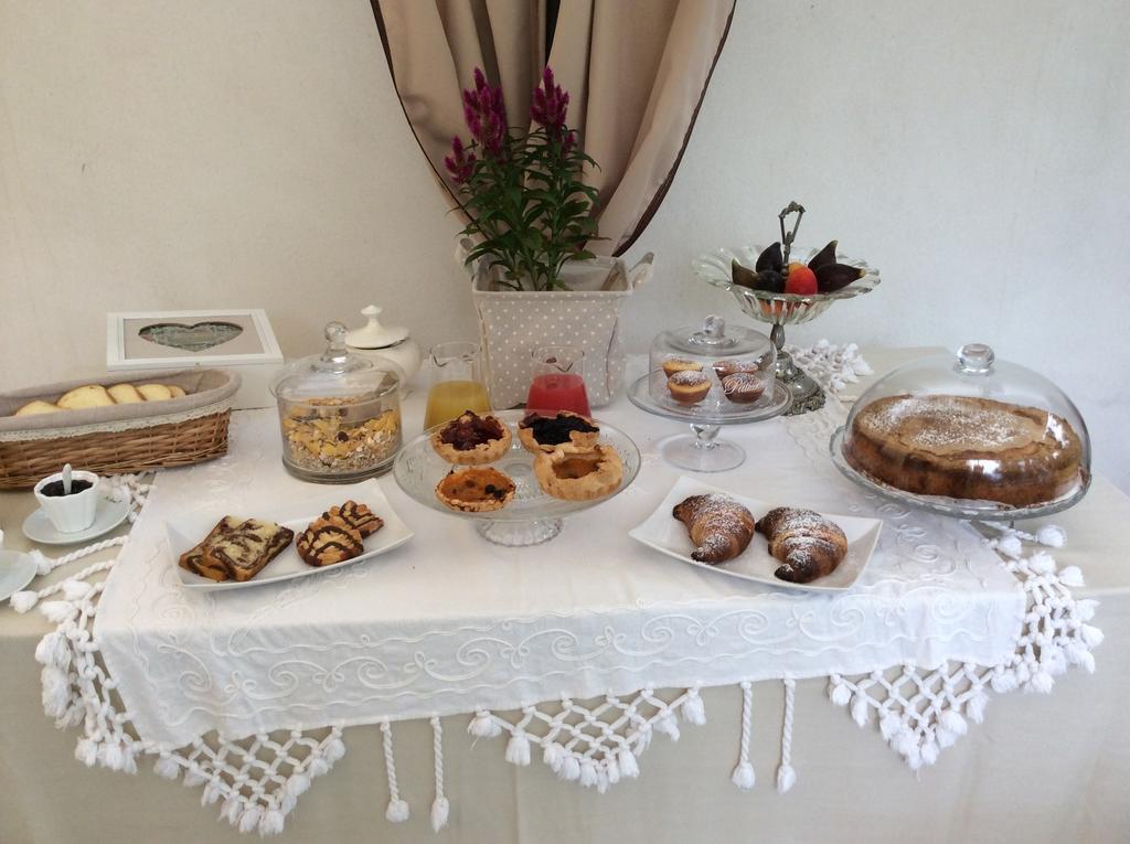 L'Acacia B&B Пиетра Лигуре Екстериор снимка